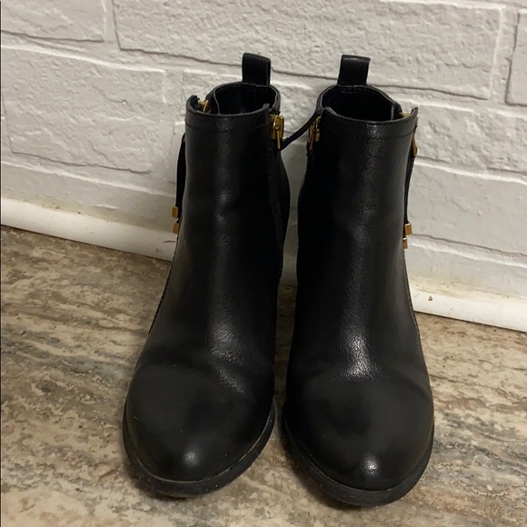 Booties - Picture 4 of 7